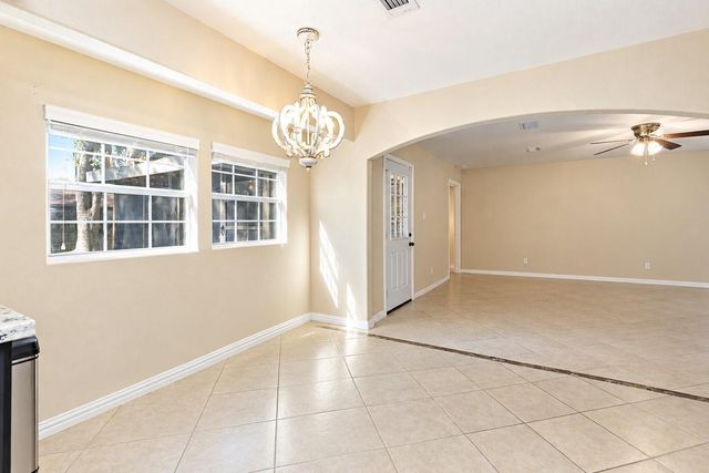 7507 Maple Lane, Baytown, TX 77521
