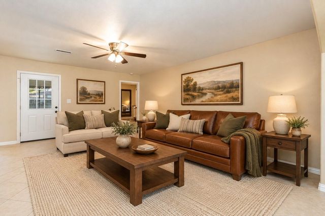 7507 Maple Lane, Baytown, TX 77521