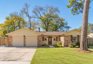 7507 Maple Lane, Baytown, TX 77521