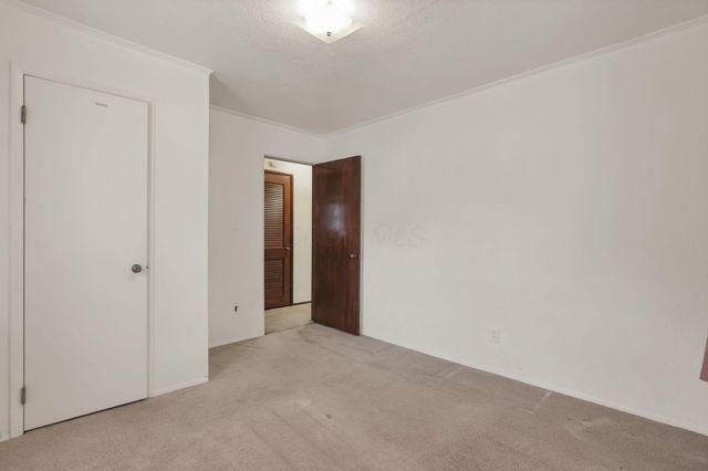 2837 Lowell Drive, Columbus, OH 43204