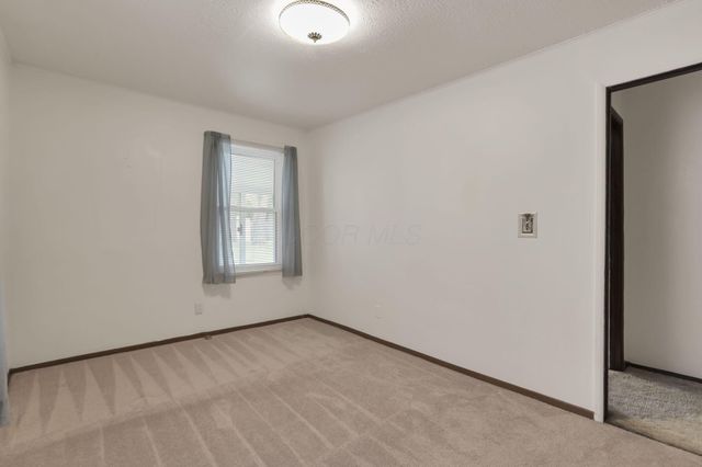 2837 Lowell Drive, Columbus, OH 43204