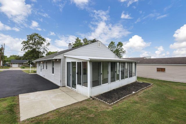 2837 Lowell Drive, Columbus, OH 43204