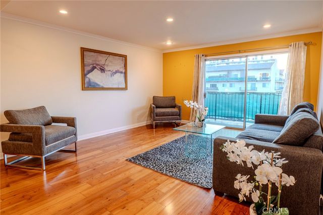 5460 White Oak Avenue C224, Encino, CA 91316