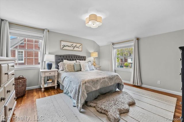 429 Roland Road, Grosse Pointe Farms, MI 48236
