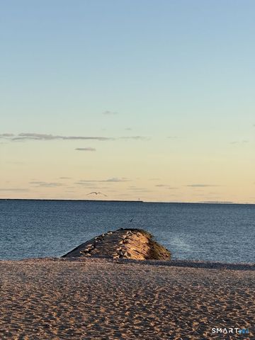 330 Savin Avenue 32, West Haven, CT 06516