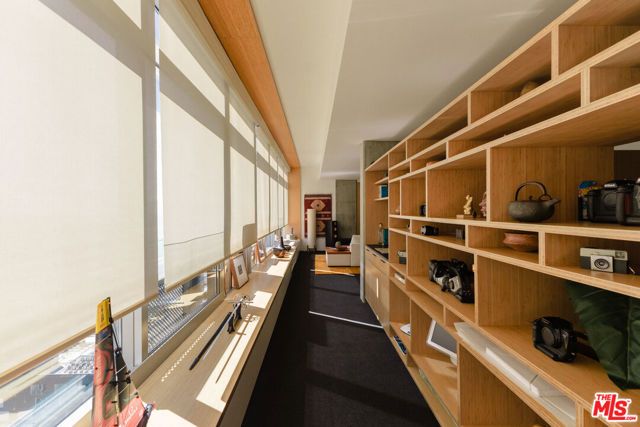 1155 S Grand Avenue 2107, Los Angeles, CA 90015