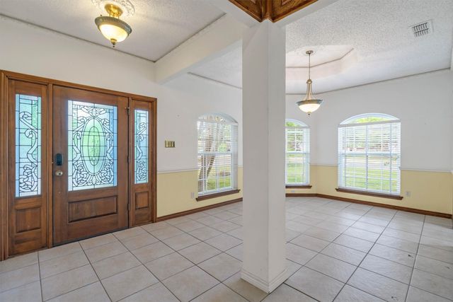 102 Vintage Drive, Waxahachie, TX 75165