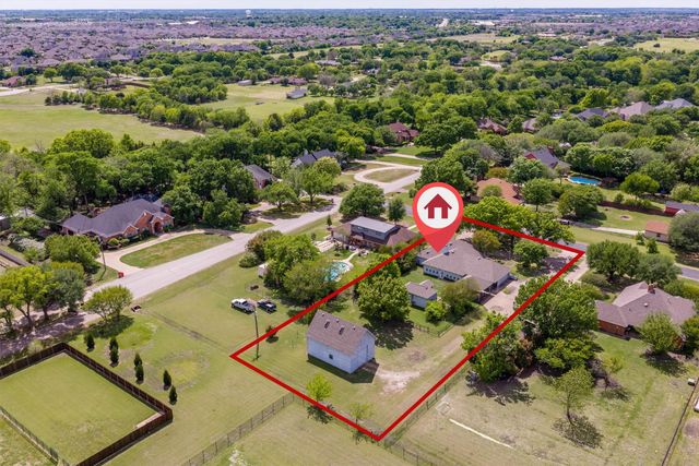 102 Vintage Drive, Waxahachie, TX 75165