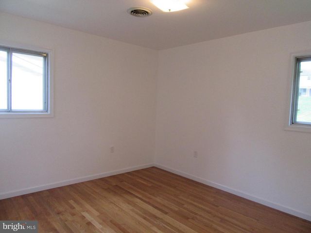 209 SHENANDOAH AVE, Winchester, VA 22601