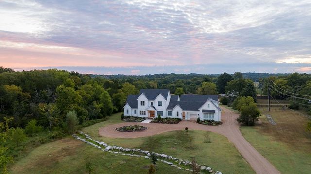 9944 Maupin Rd, Brentwood, TN 37027