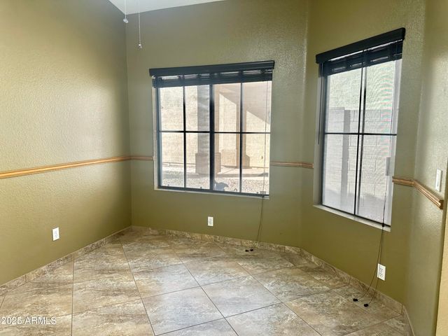 8916 W CHERRY HILLS Drive, Peoria, AZ 85345