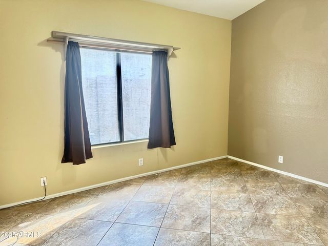 8916 W CHERRY HILLS Drive, Peoria, AZ 85345