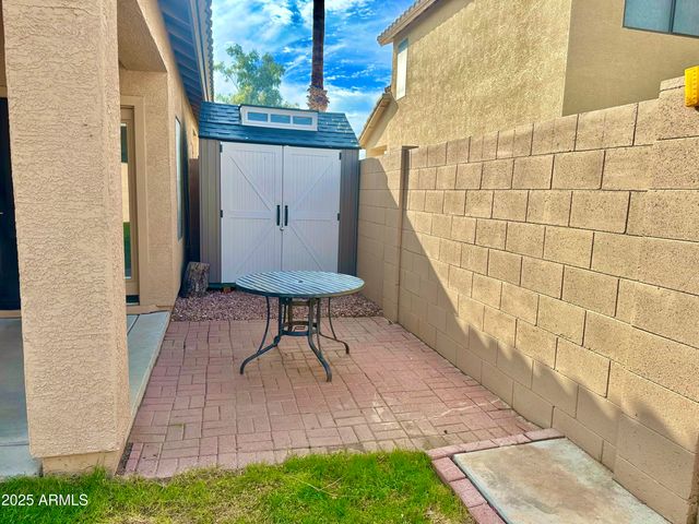 8916 W CHERRY HILLS Drive, Peoria, AZ 85345