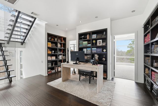 3701 Oakwood Road, Little Rock, AR 72205