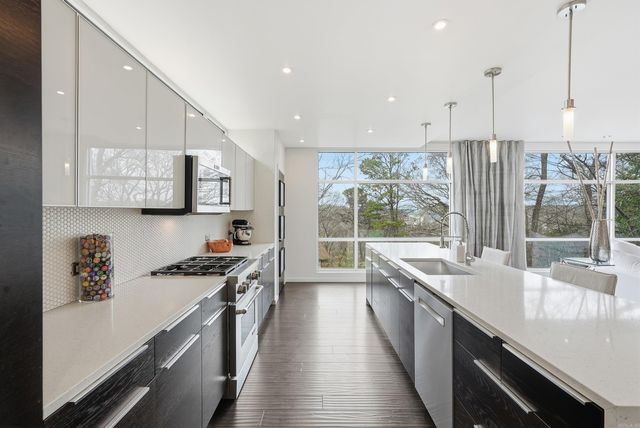 3701 Oakwood Road, Little Rock, AR 72205