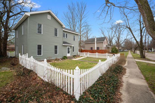 604 Orchard Street, Dowagiac, MI 49047