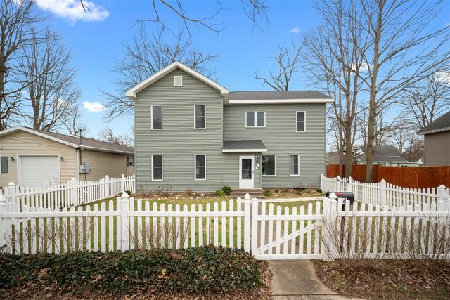 604 Orchard Street, Dowagiac, MI 49047