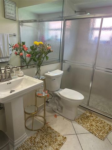 115 Kapok Crescent, Royal Palm Beach, FL 33411