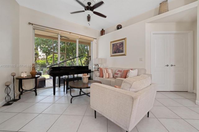 115 Kapok Crescent, Royal Palm Beach, FL 33411