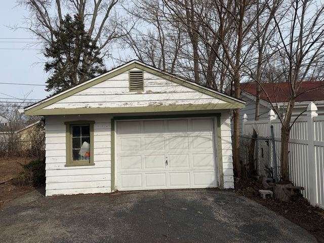 505 W Joe Orr Road, Chicago Heights, IL 60411