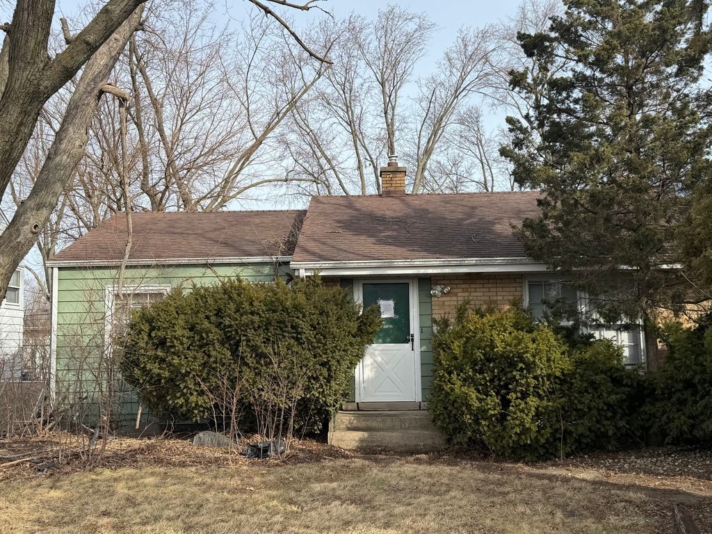 505 W Joe Orr Road, Chicago Heights, IL 60411