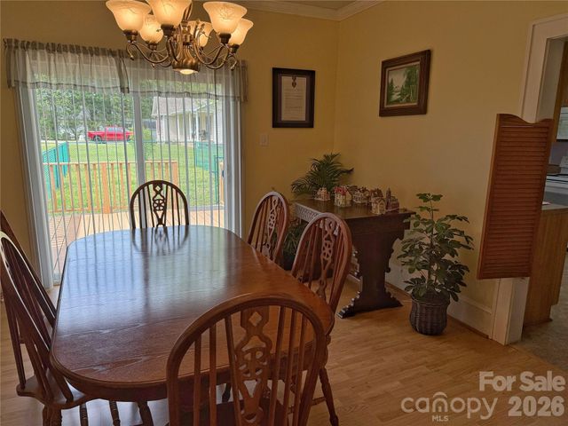 2102 Hickory Grove Road, Gastonia, NC 28056