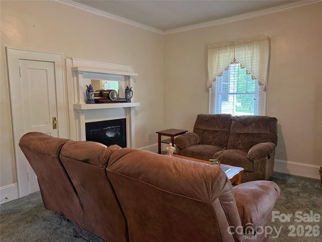 2102 Hickory Grove Road, Gastonia, NC 28056