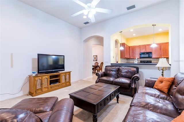 6613 BLUFF MEADOW COURT, Wesley Chapel, FL 33545