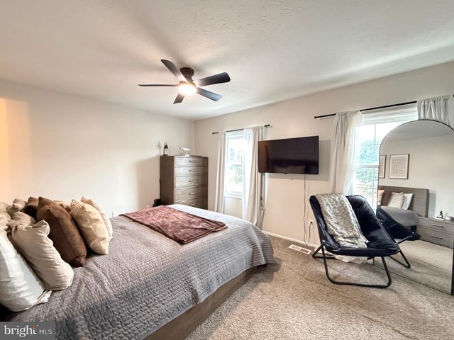 6416 LACROSSE LN NE, Glen Burnie, MD 21061