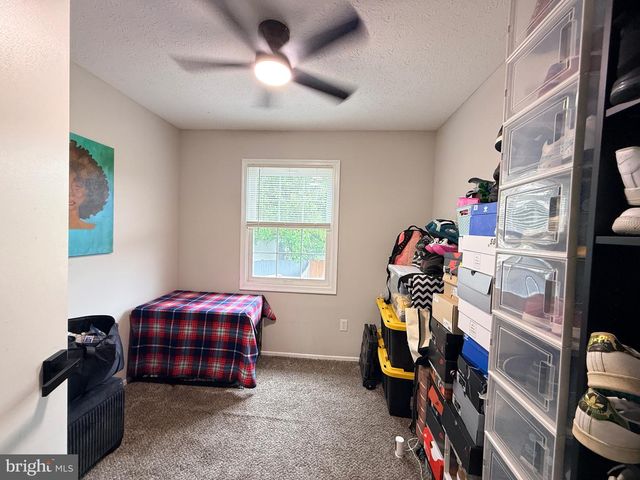 6416 LACROSSE LN NE, Glen Burnie, MD 21061
