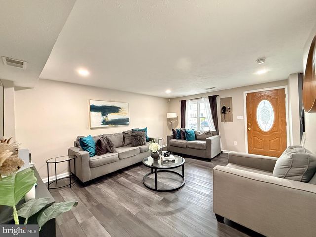 6416 LACROSSE LN NE, Glen Burnie, MD 21061