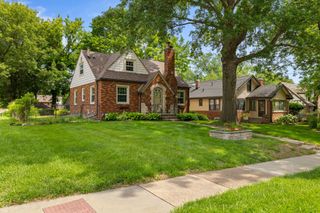 1305 Creston Avenue, Des Moines, IA 50315