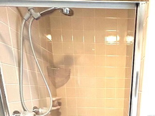 30 Clinton Place, Wallingford, CT 06492