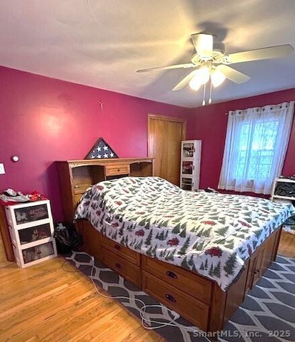 30 Clinton Place, Wallingford, CT 06492