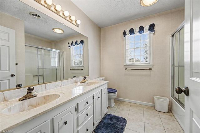 7010 Stancliff Court, Clemmons, NC 27012