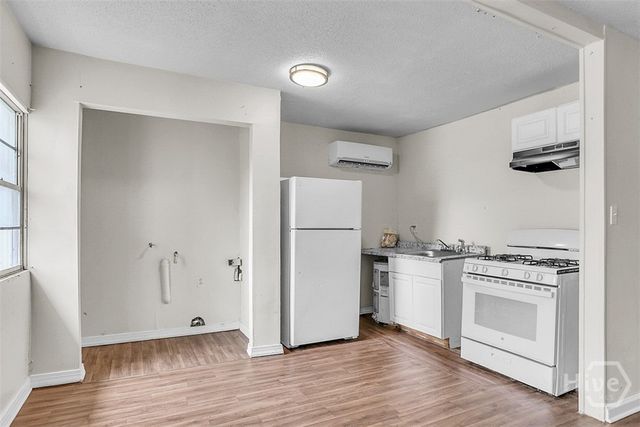 1013 Carroll Street, Savannah, GA 31415