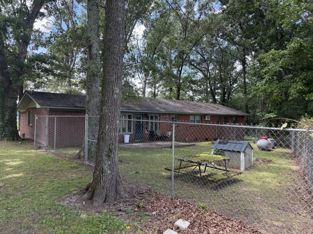 26155 Copeland Rd, Athens, AL 35613