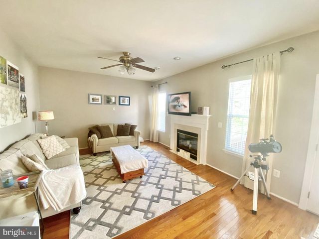 30 HAYES ST, Stafford, VA 22556