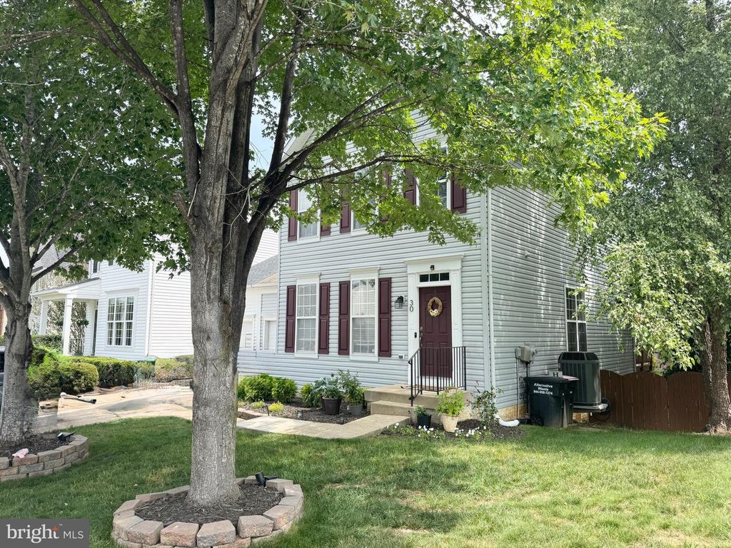30 HAYES ST, Stafford, VA 22556