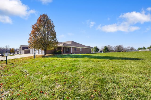11830 Civic Circle, Mooresville, IN 46158