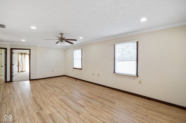 11830 Civic Circle, Mooresville, IN 46158