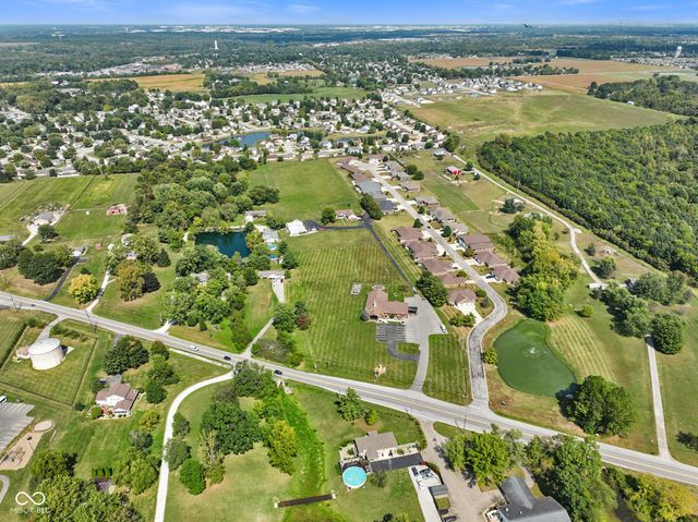 11830 Civic Circle, Mooresville, IN 46158