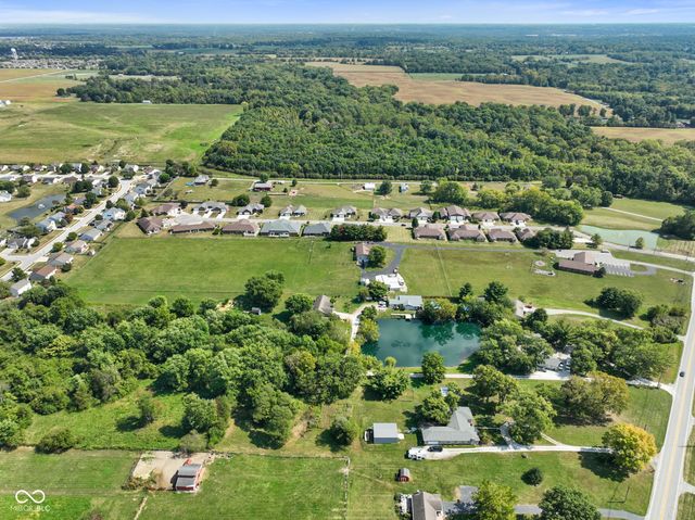 11830 Civic Circle, Mooresville, IN 46158