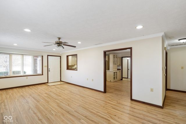 11830 Civic Circle, Mooresville, IN 46158