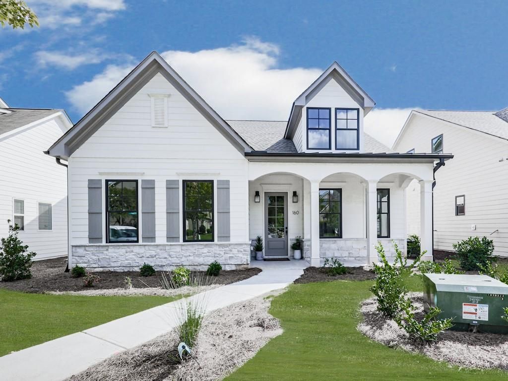 160 South Village Avenue, Canton, GA 30115