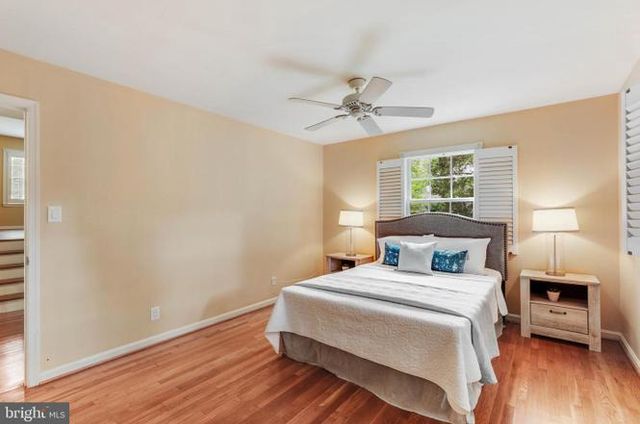 9005 GREYLOCK ST, Alexandria, VA 22308