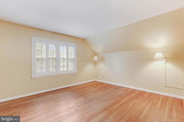 9005 GREYLOCK ST, Alexandria, VA 22308