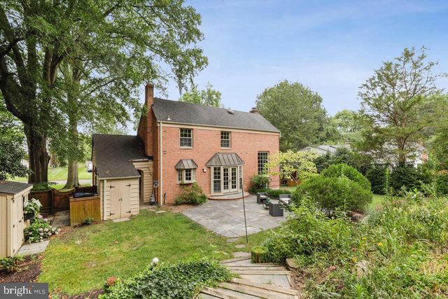 9005 GREYLOCK ST, Alexandria, VA 22308