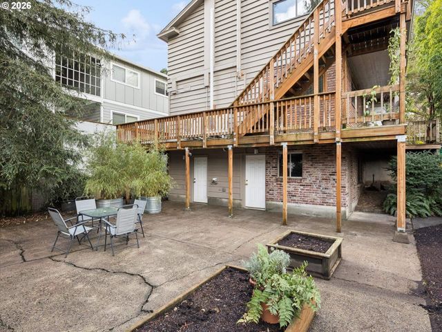 3332 Se 9TH Ave, Portland, OR 97202