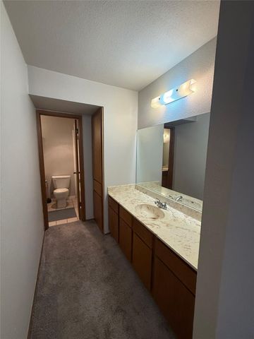 7601 St Amant PL A, Austin, TX 78749